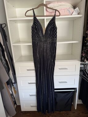 Elegant Navy Sequin Stripe Evening Dress